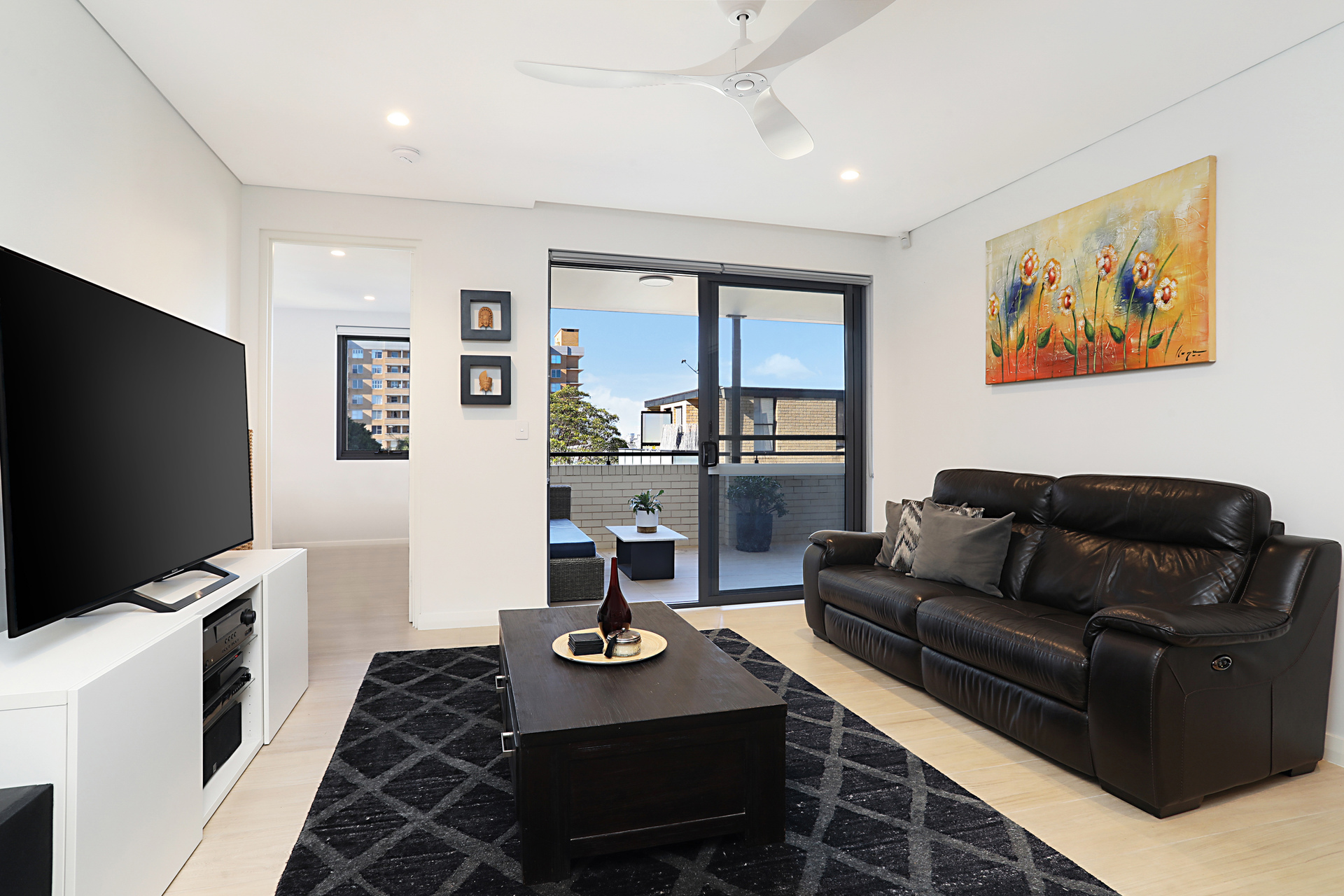 24/172 Bondi Road, Bondi - Thumbnail 3